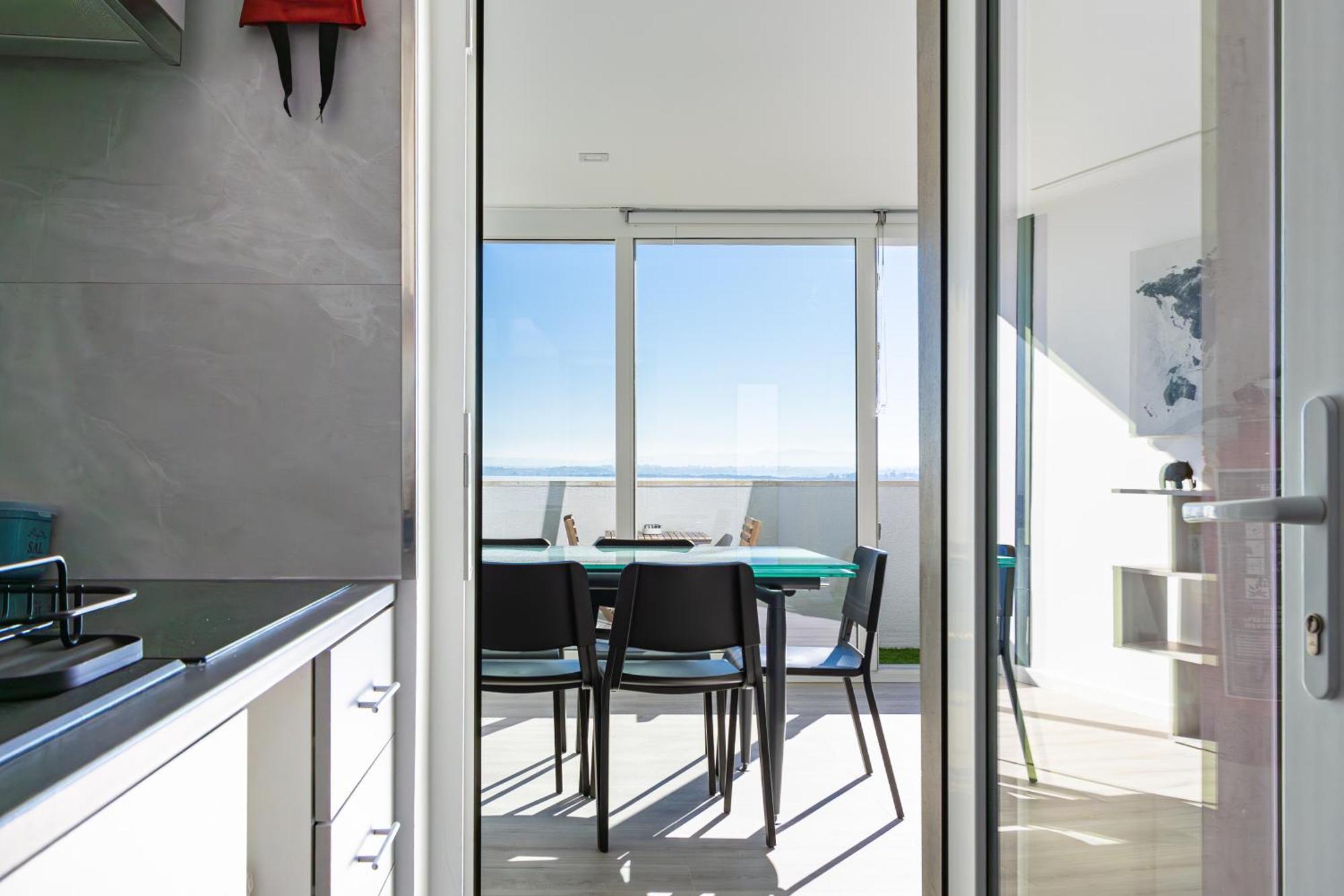 Cacilhas Riverview! Almada Buitenkant foto